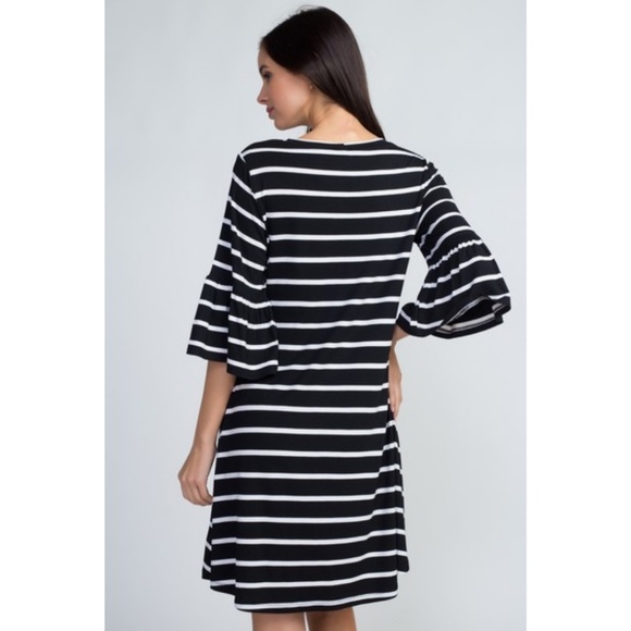 Women's Ruffled 3/4 Sleeve Striped Summer Dress BK - Picture 3 of 5